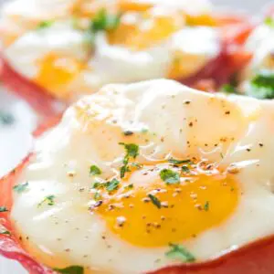 These cheesy ham egg cups are a perfect breakfast or snack on-the-go!
