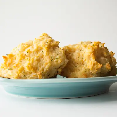 Red Lobster Cheddar Bay Biscuits Copycat, www.bakeitwithlove.com