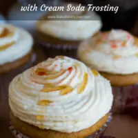 Root Beer Cupcakes with Cream Soda Buttercream Frosting