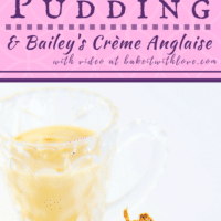 Irish Soda Bread Pudding bakad till perfektion och redo att toppa med vår Bailey's Creme Anglaise