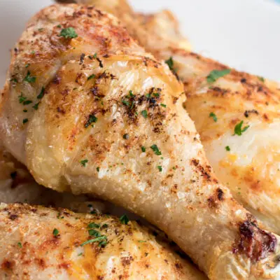 wide overhead image of Air Fryer Chicken Legs.