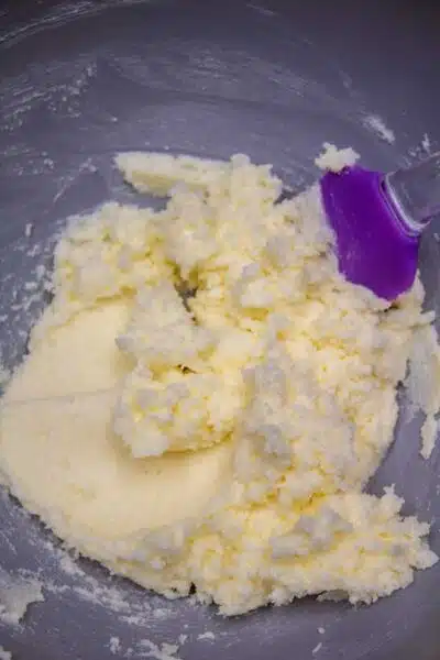Process photo 2 creaming butter & sugar.