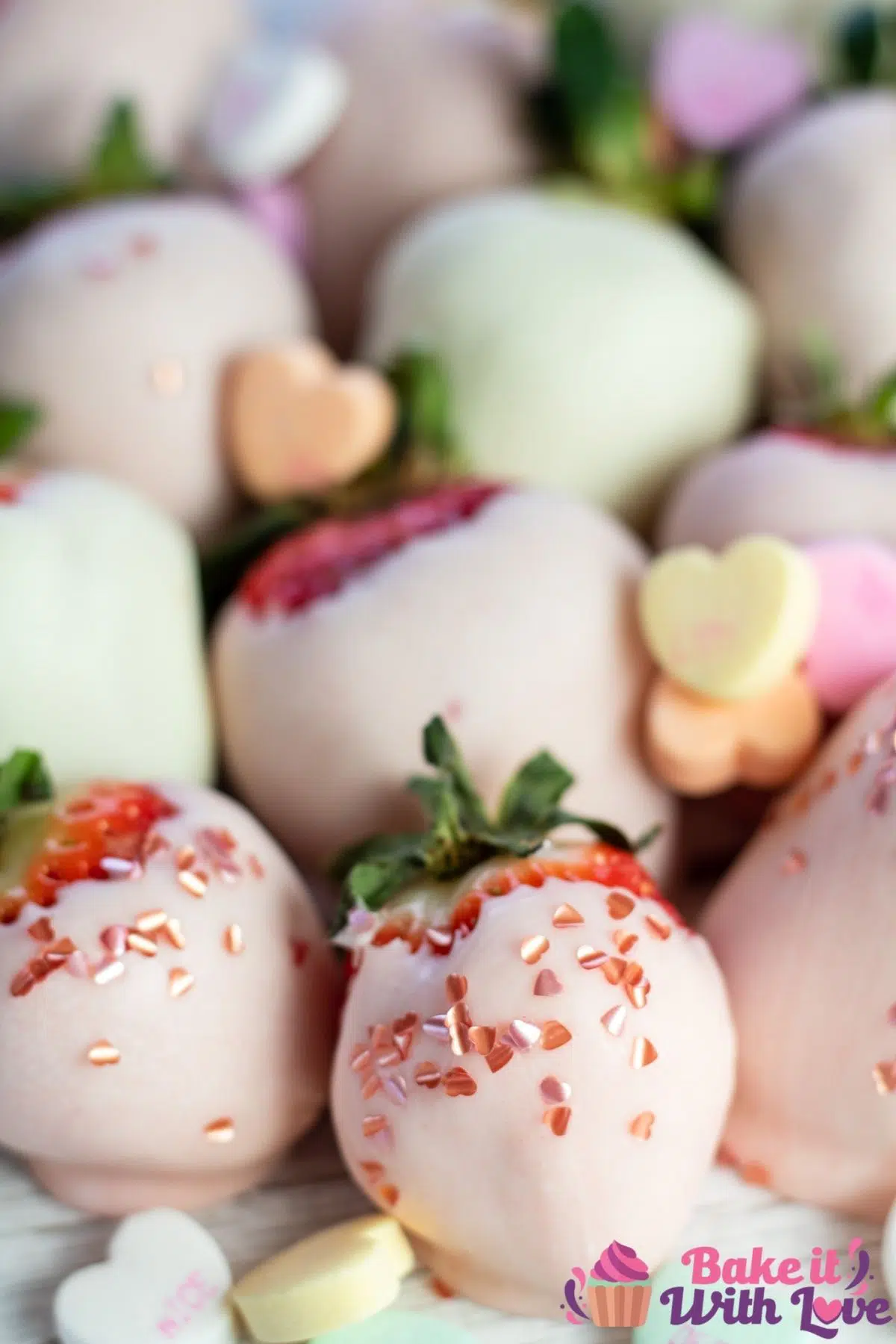 Pink & White Chocolate Covered Strawberries - In the Kids' Kitchen