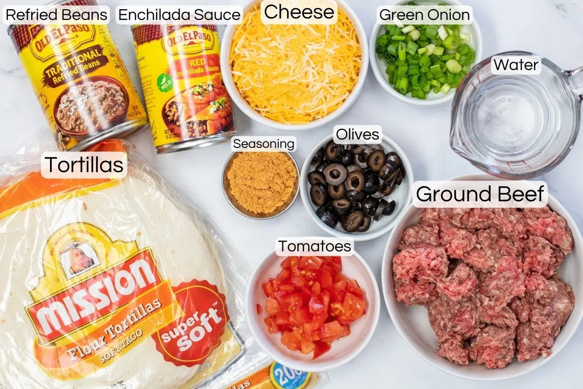 Taco Bell Mexican pizza ingredients with labels.