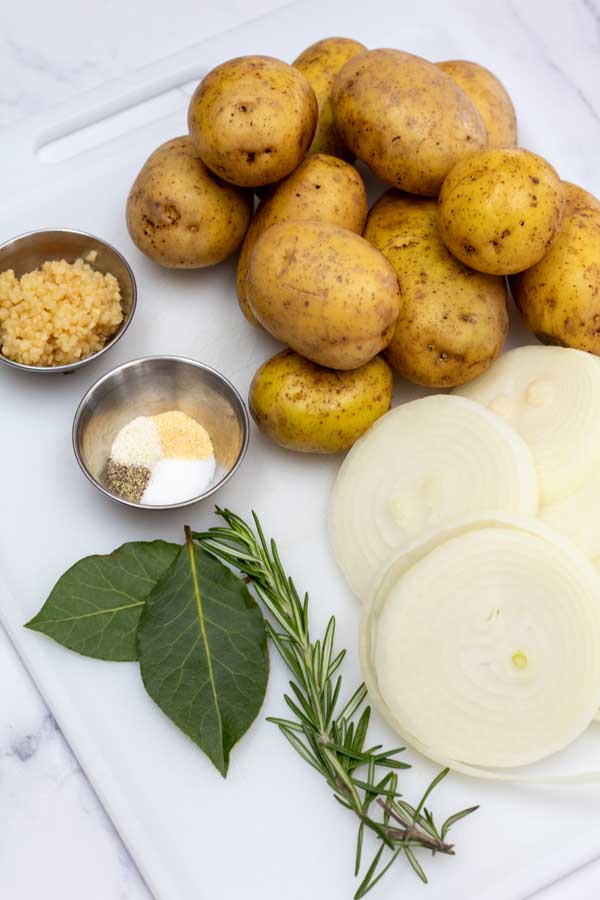 Ingredient photo 3 showing seasoning, potatoes, and onion.
