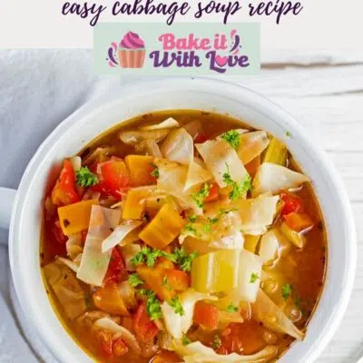 Best detox cabbage soup recipe pin with text header.