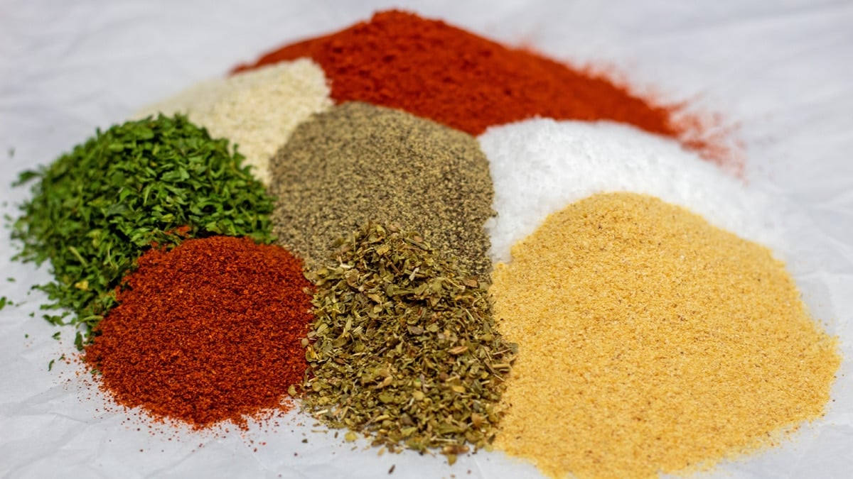Ingredient photo showing spices used in dry rub.