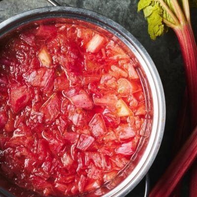 Best stewed rhubarb recipe pin with text header.