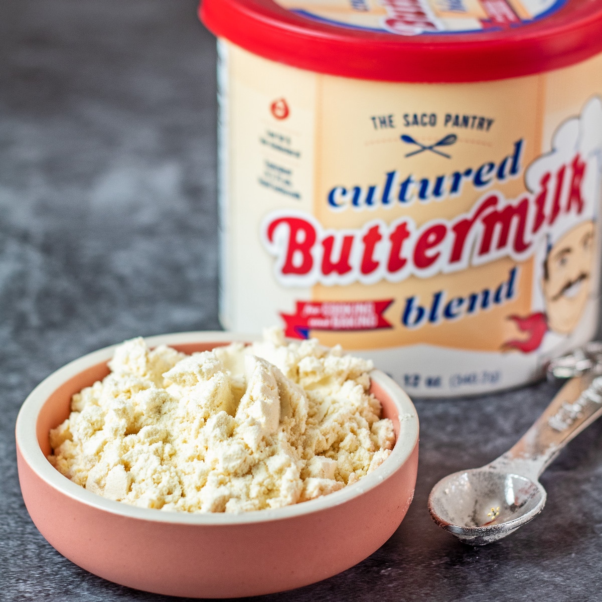 Best buttermilk powder substitute to use in any baking recipe.