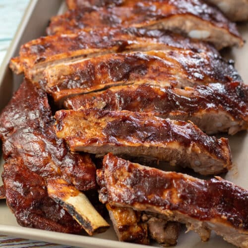doe niet jungle Kluisje BBQ Baked Pork Spareribs: gekruide en gesauteerde perfectie voor diners!