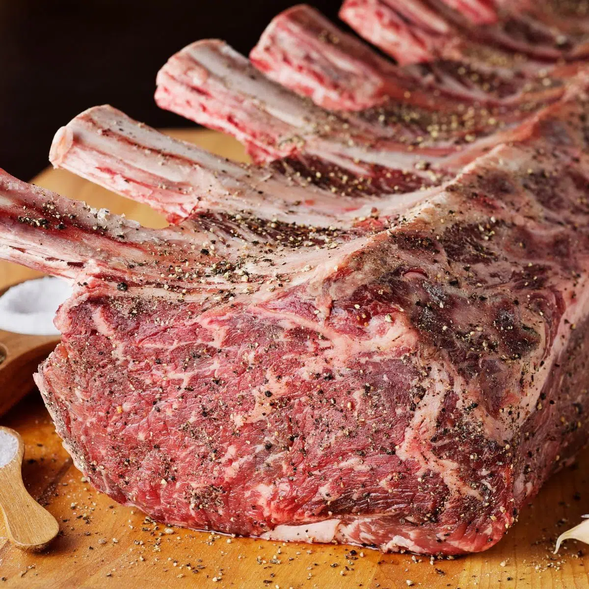 How to select prime rib roast featuring seasoned bone-in prime rib.