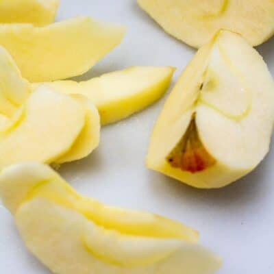 How many apples in a cup when they're sliced or diced for easy baking conversions.