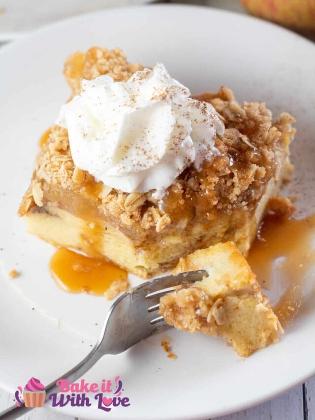 Easy Apple Pie French Toast Casserole