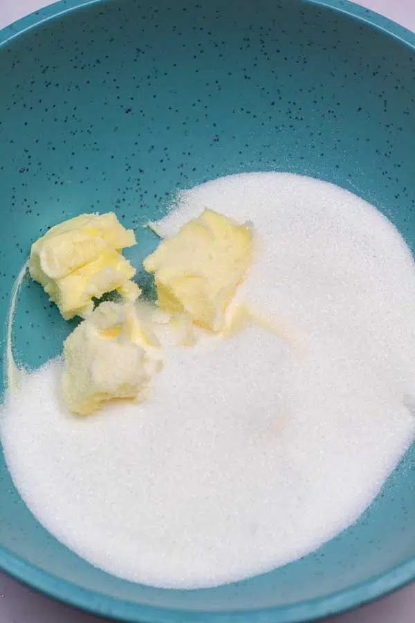 Process image 1 showing butter and sugar in mixing bowl.