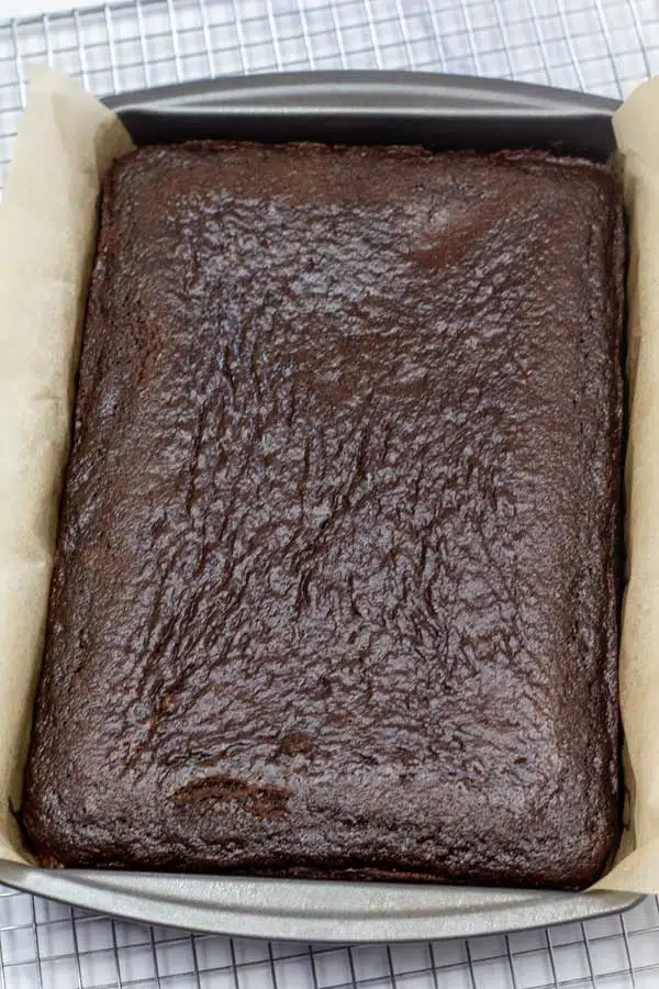 Process image 7 showing baked cake.
