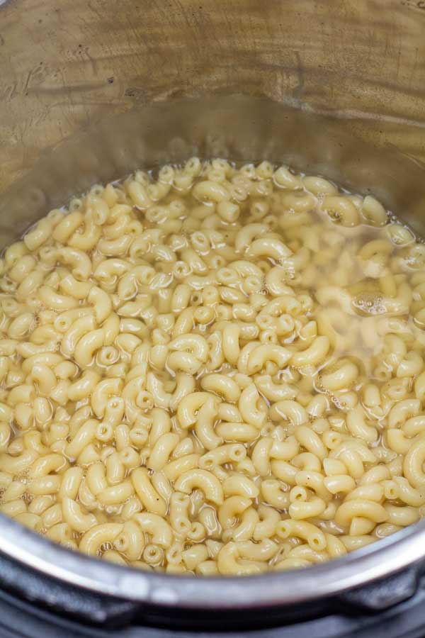 Process image 4 showing cooked pasta.
