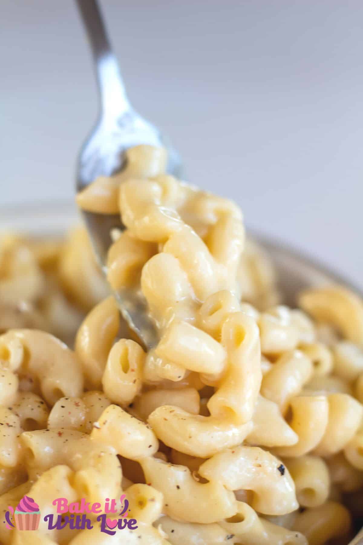 Tall image of instant pot mac and cheese.