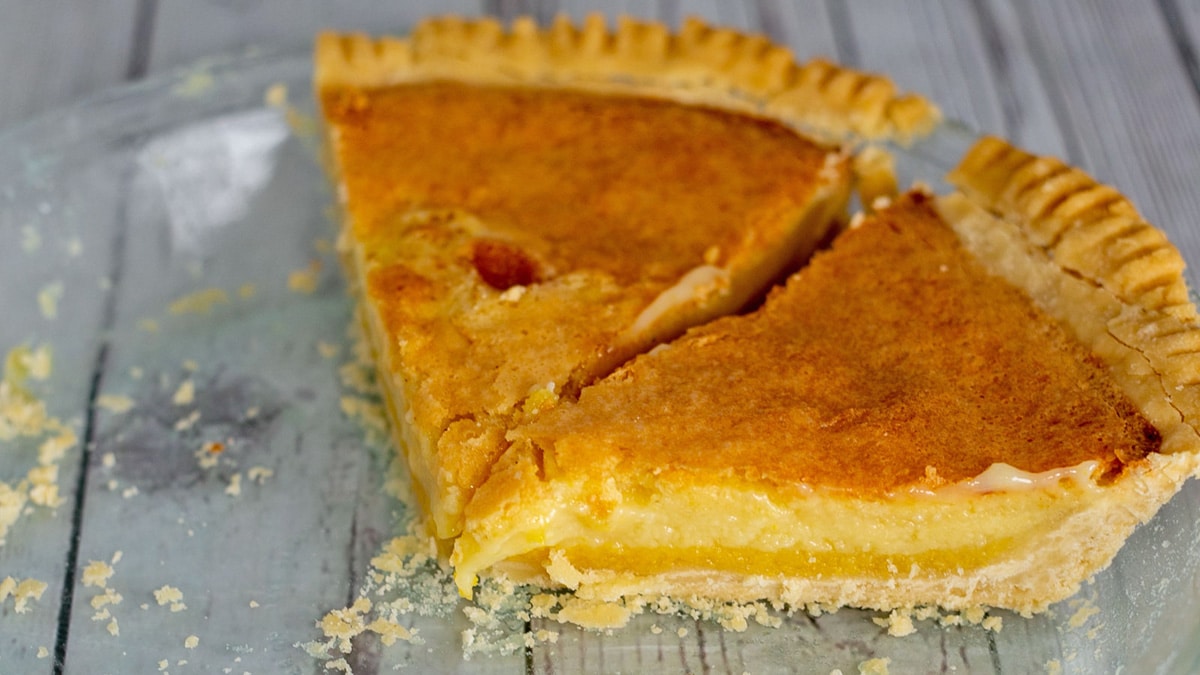 Wide image of chess pie.