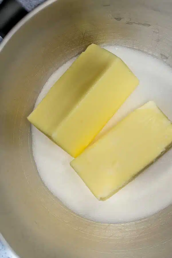 Process image 1 showing butter and sugar in mixing bowl.