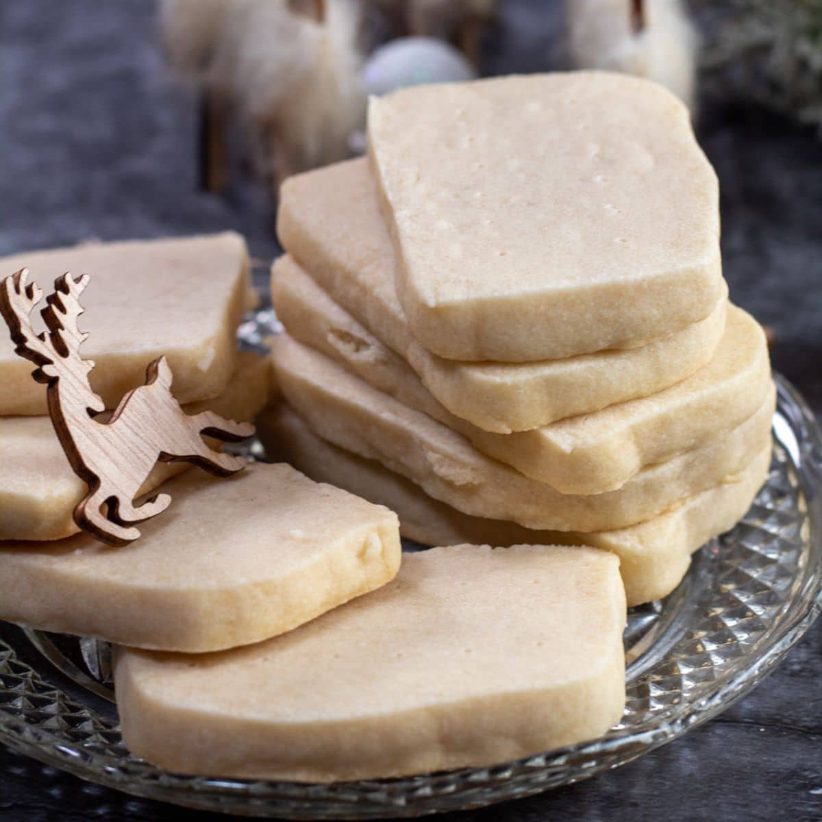 How to make shortbread cookies so that they turn out perfectly golden and tender.
