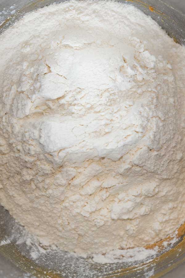 Arašídové máslo Nutella cookies proces foto 4 mouka přidána do těsta.