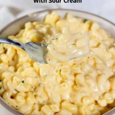 Pin image with text of sour cream macaroni and cheese.