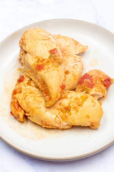 접시에 담긴 조리된 닭고기를 보여주는 프로세스 이미지 3.