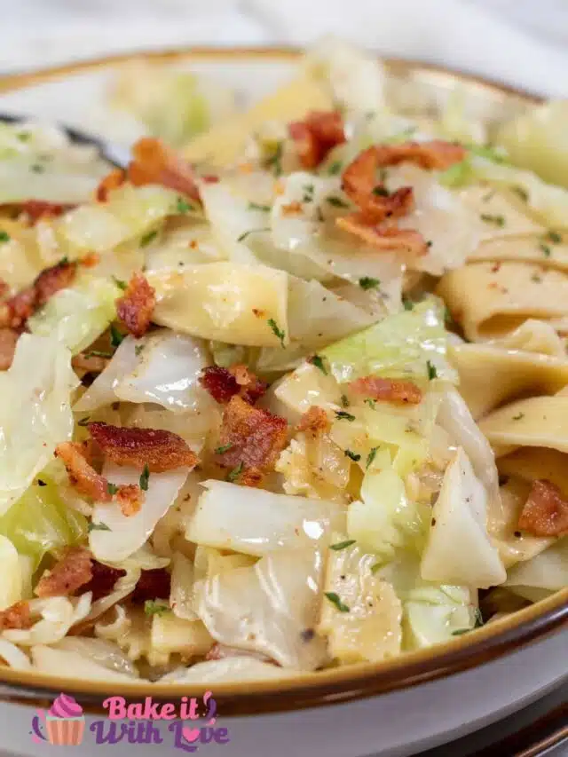 Cabbage and Noodles (Best Haluski Recipe)