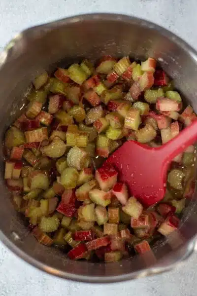 Process image 3 showing making strawberry rhubarb filling.