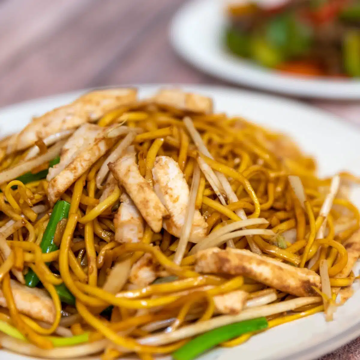 Square image of chicken chow mein.