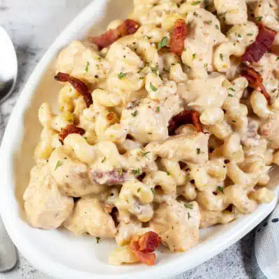 Square image showing crockpot chicken bacon ranch.