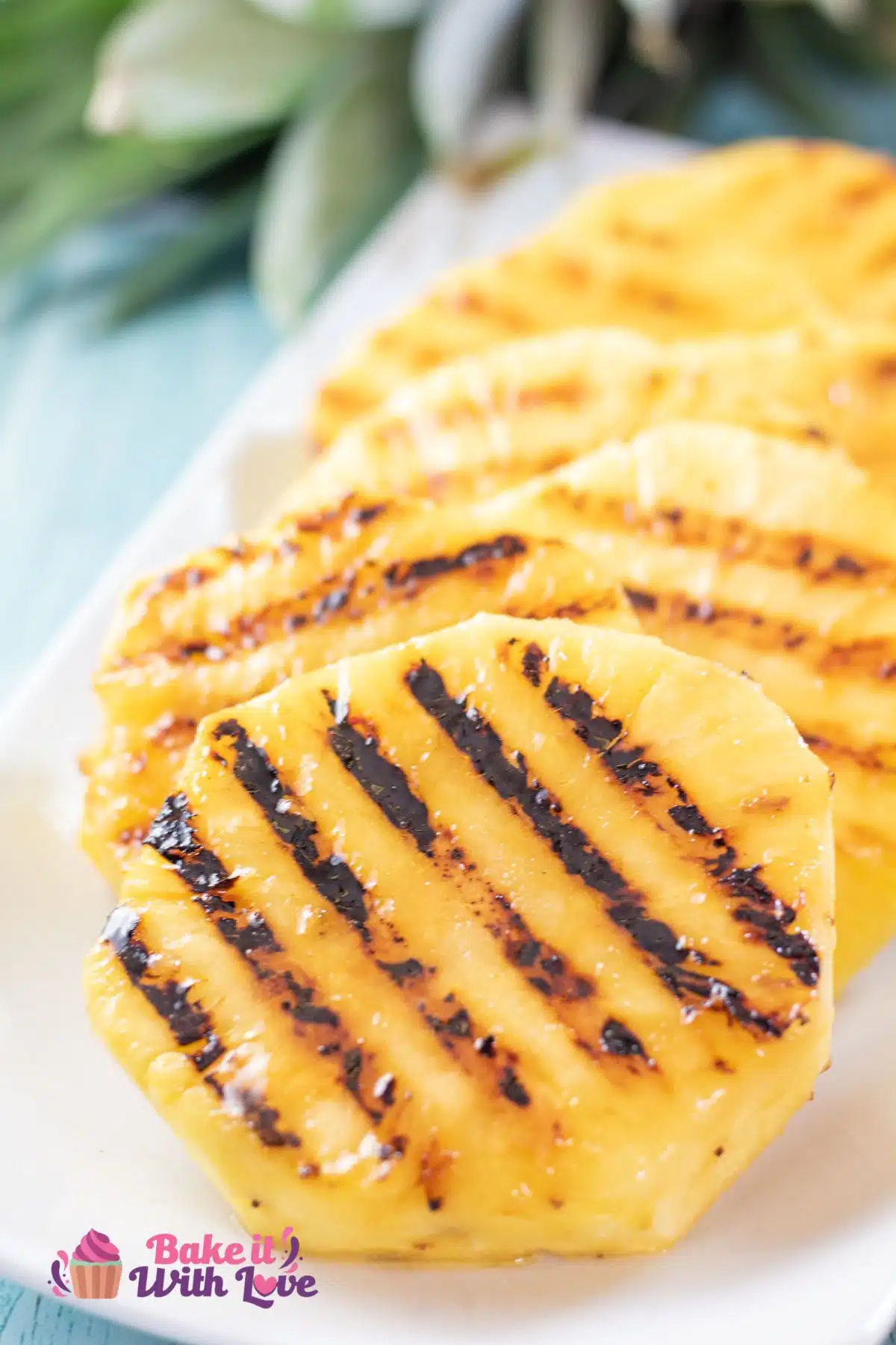 Попробуйте жареный ананас и оцените его невероятный вкус!