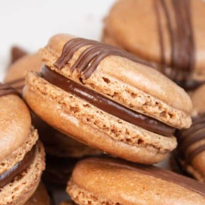 Complete macaron troubleshooting guide to help you perfect your homemade macaron cookies featuring perfect chocolate macarons.