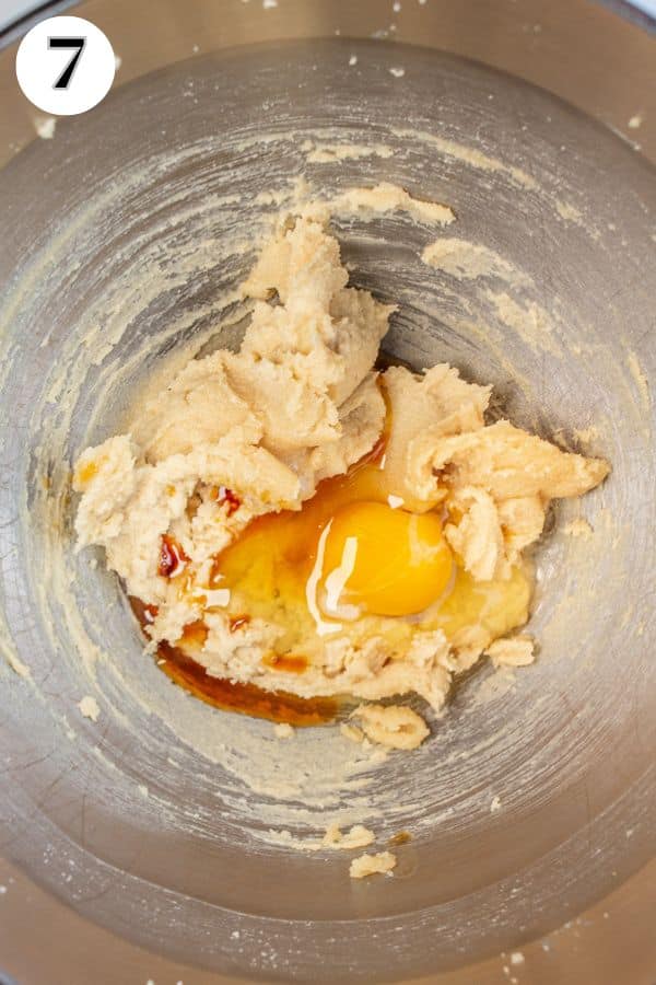 Brookies cookies process photo 7 making the chocolate chip cookie portion - add egg and vanilla and then beat into creamed butter and sugar.