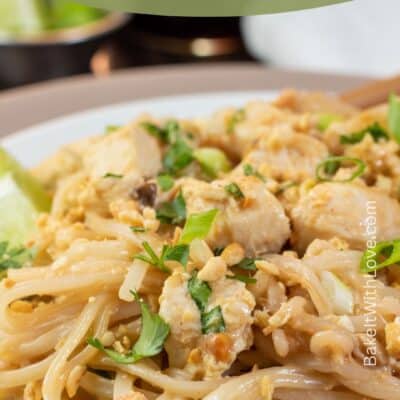 Pin image with text of pad thai.