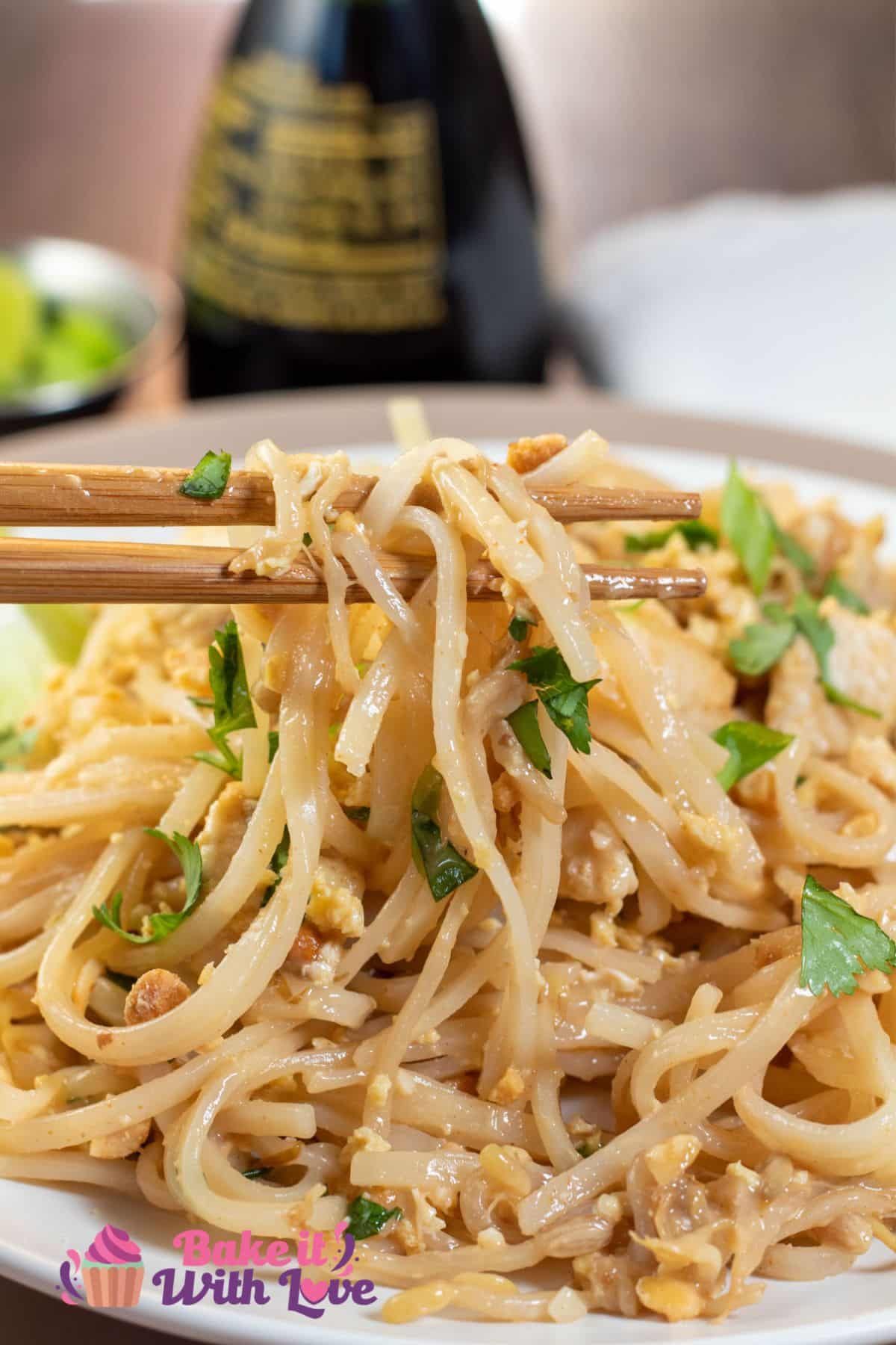 Tall image of pad thai.