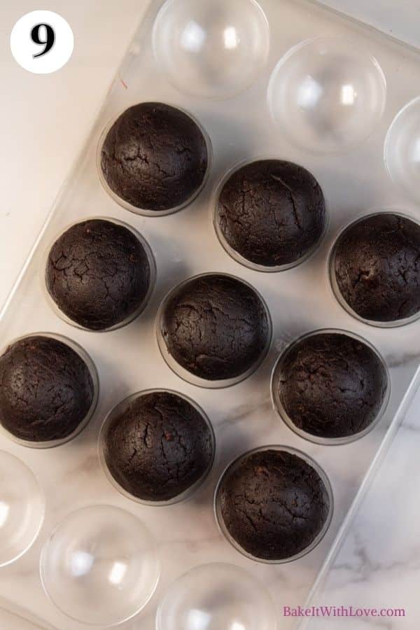 Starbucks chocolate cake pops process photo 9 continue until all of the cake balls are rolled then chill them.