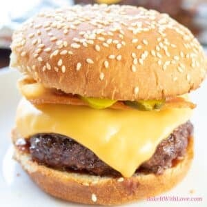 Square image of baked cheeseburger.